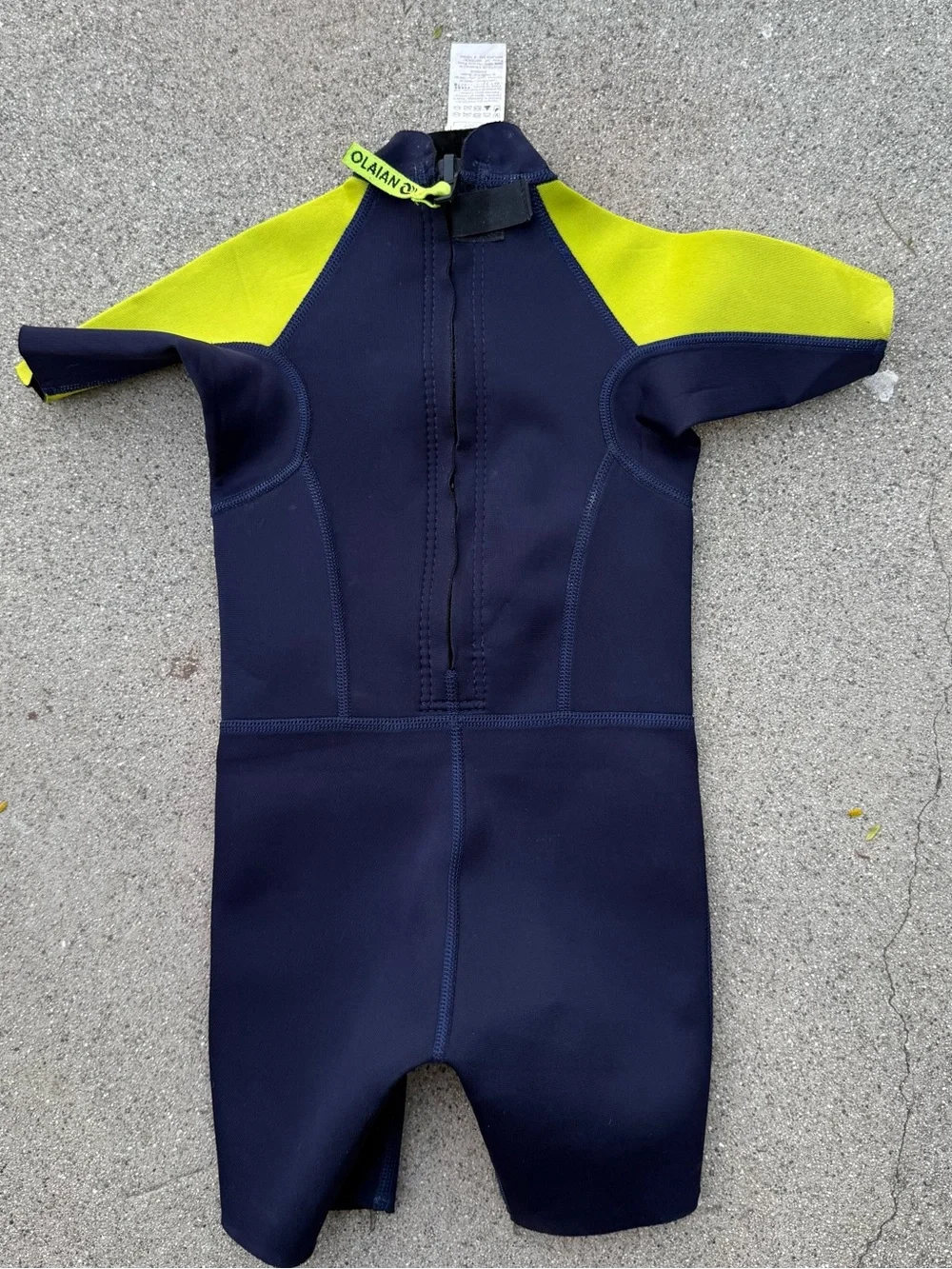 Decathlon Olanian Shortie Jr Surf Wetsuit 4 yrs old Preowned beach summer